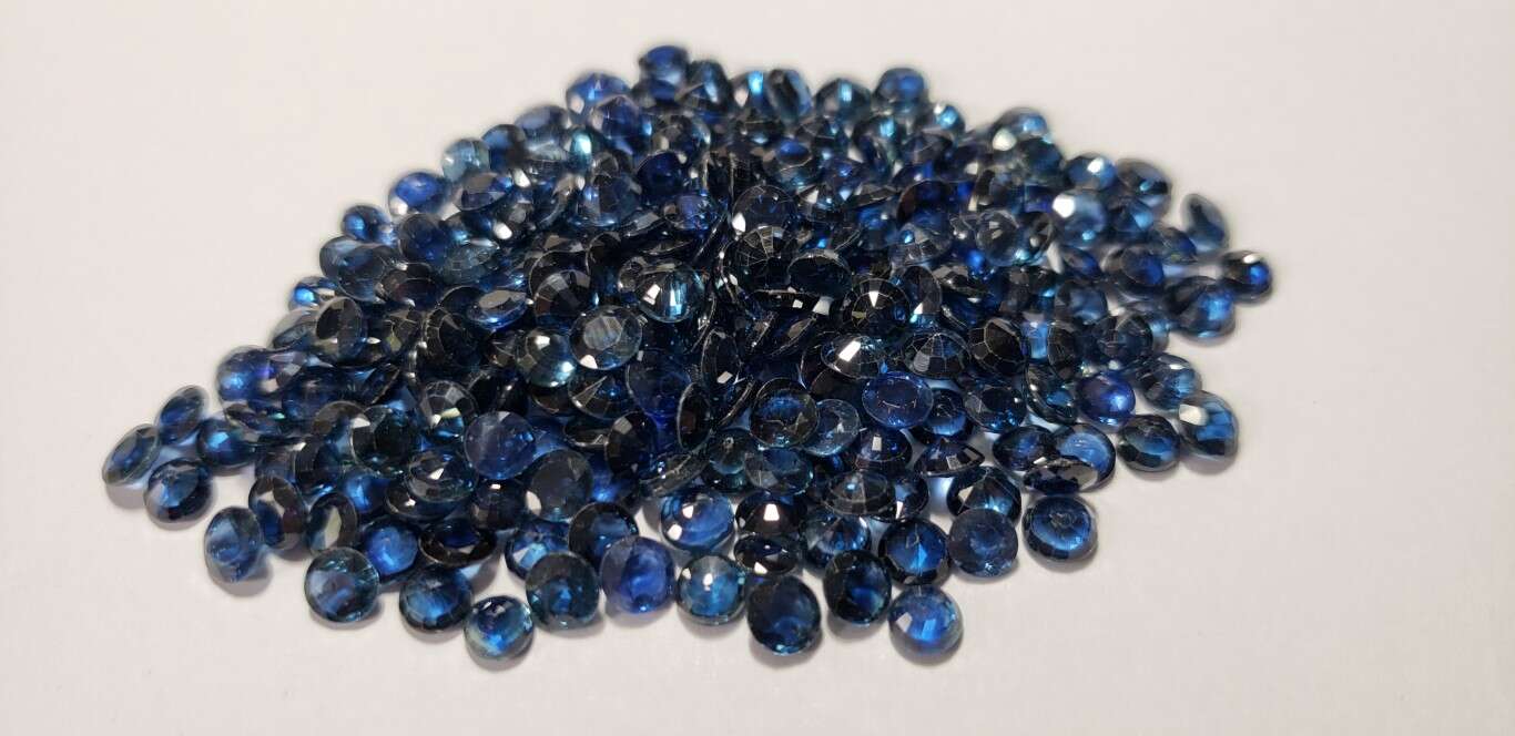 Blue Sapphire Round: 4mm - 4.5mm