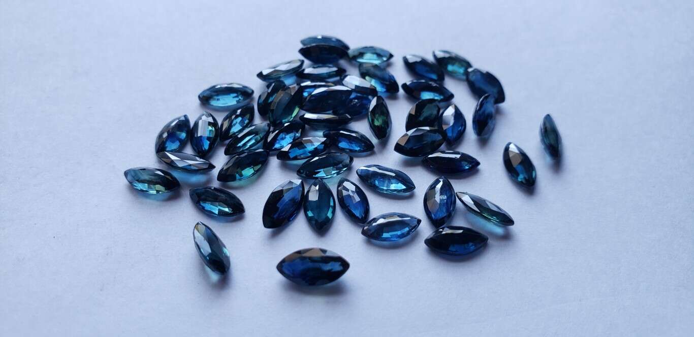 Blue Sapphire Marquise: 8mm x 4mm