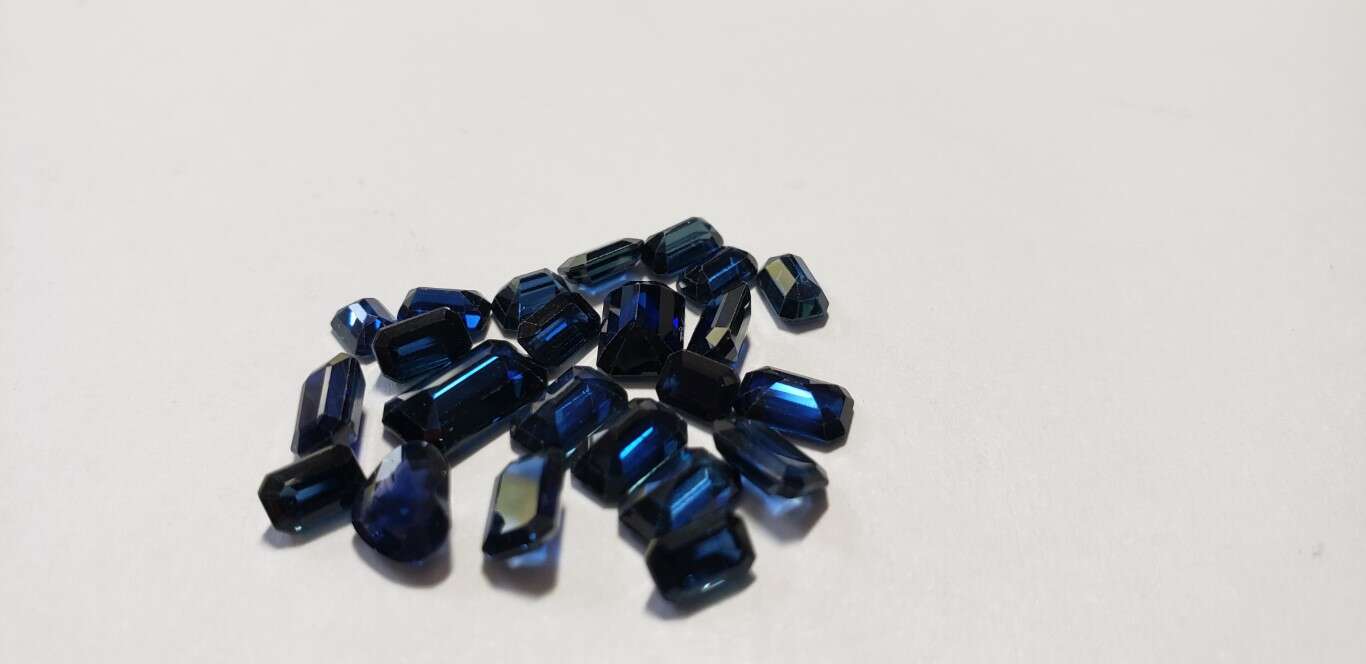 Blue Sapphire Octagon 1ct Mix