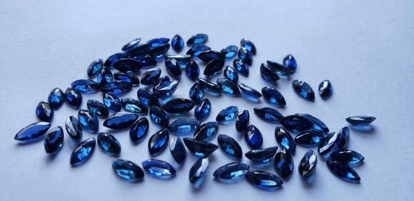 Blue Sapphire Marquise: 8mm x 4mm