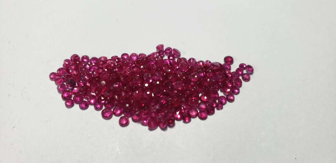Ruby Round: 2mm - 2.5mm