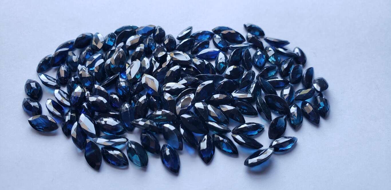 Blue Sapphire Marquise: 10mm x 5mm