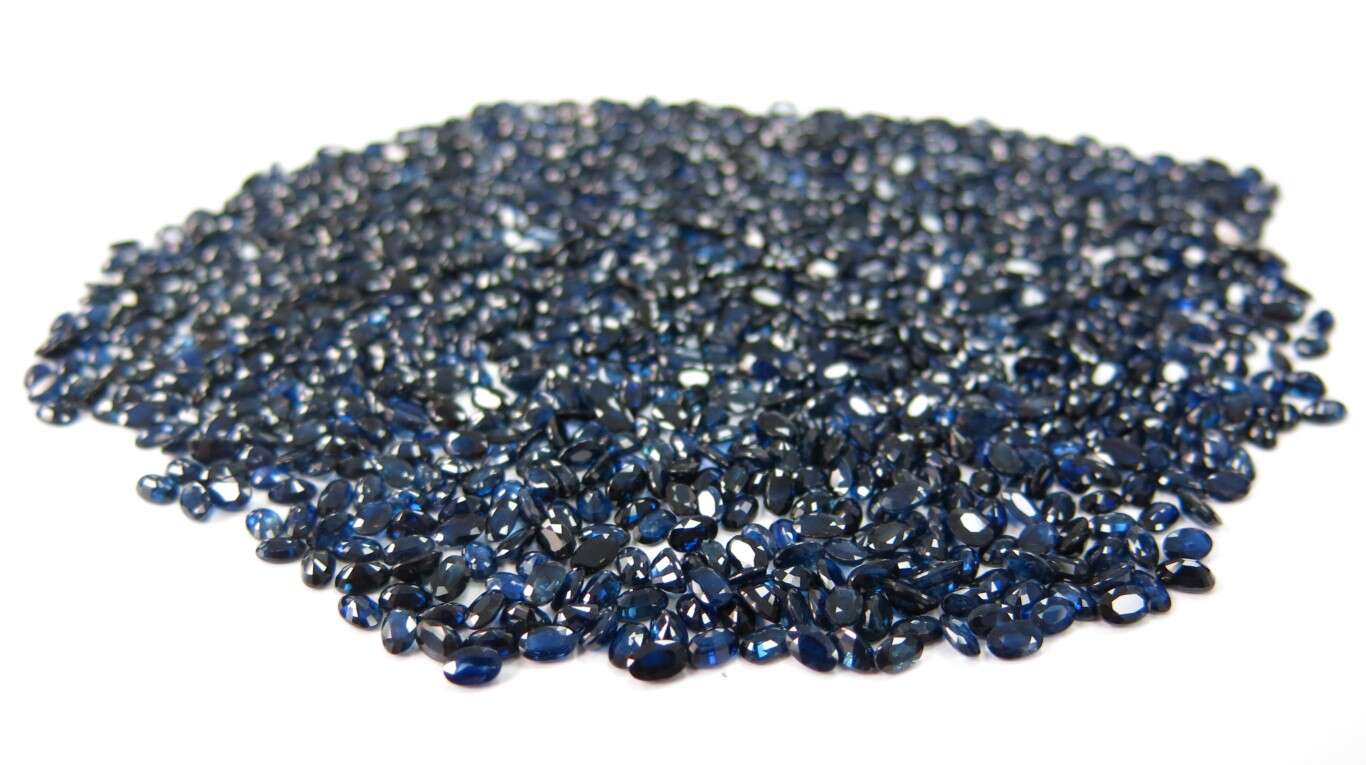 Blue Sapphire Oval: 5mm x 3mm