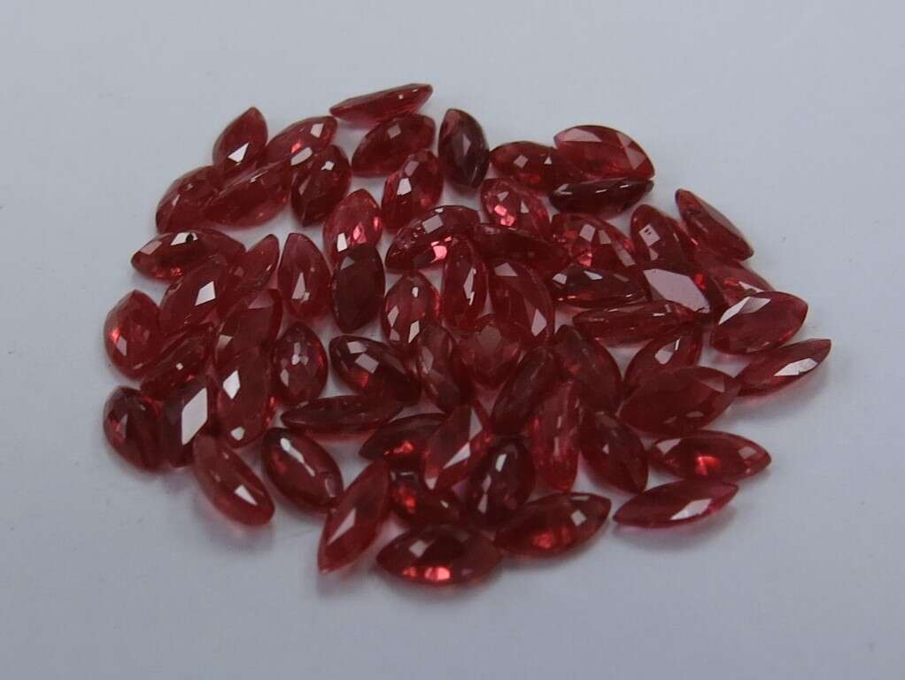 Ruby Marquise: 6mm x 3mm
