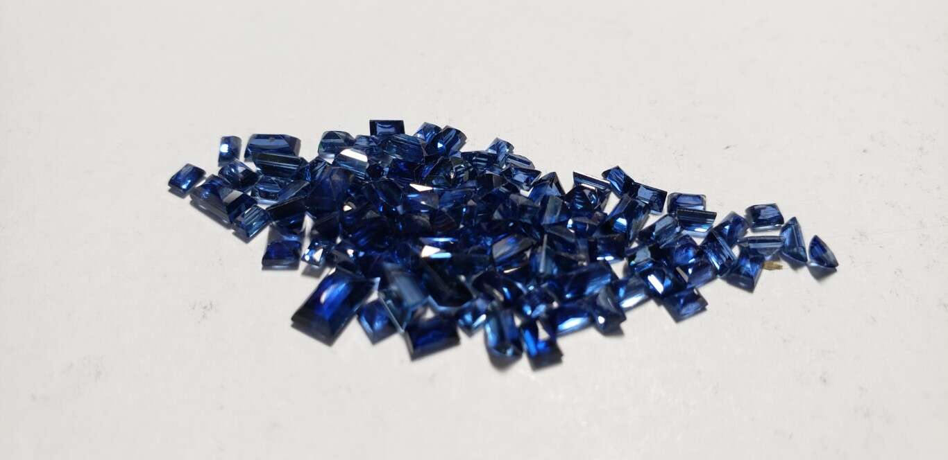 Blue Sapphire Baguette: Mix