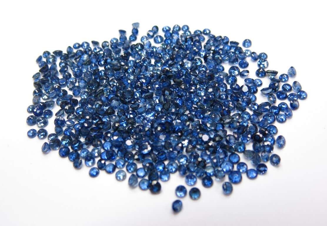 Blue Sapphire Round: 3mm - 3.5mm