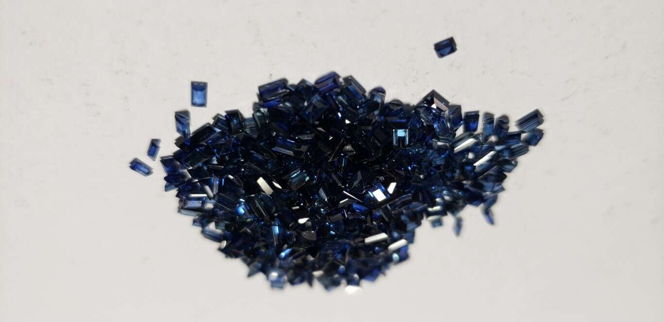 Blue Sapphire Baguette: 3mm Down