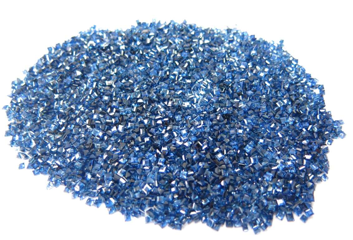 Blue Sapphire Square Cut: 2.5mm - 3mm