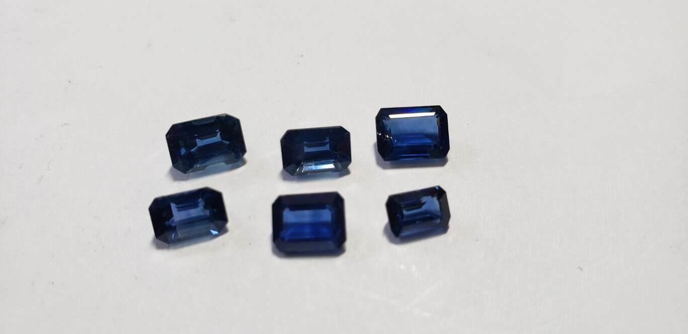 Blue Sapphire Octagon 1ct Mix
