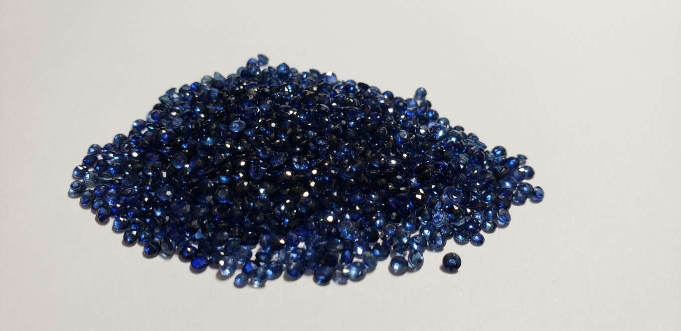 Blue Sapphire Round: 2mm - 2.5mm