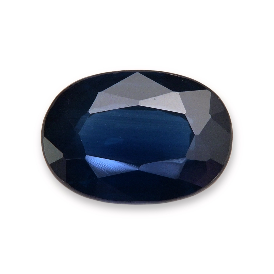 Sapphire Oval: 1.87ct