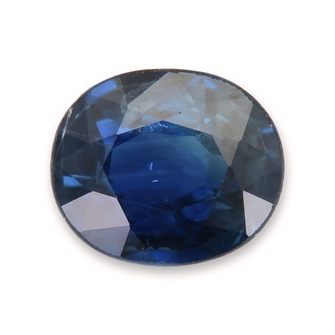 Sapphire Oval: 1.56ct