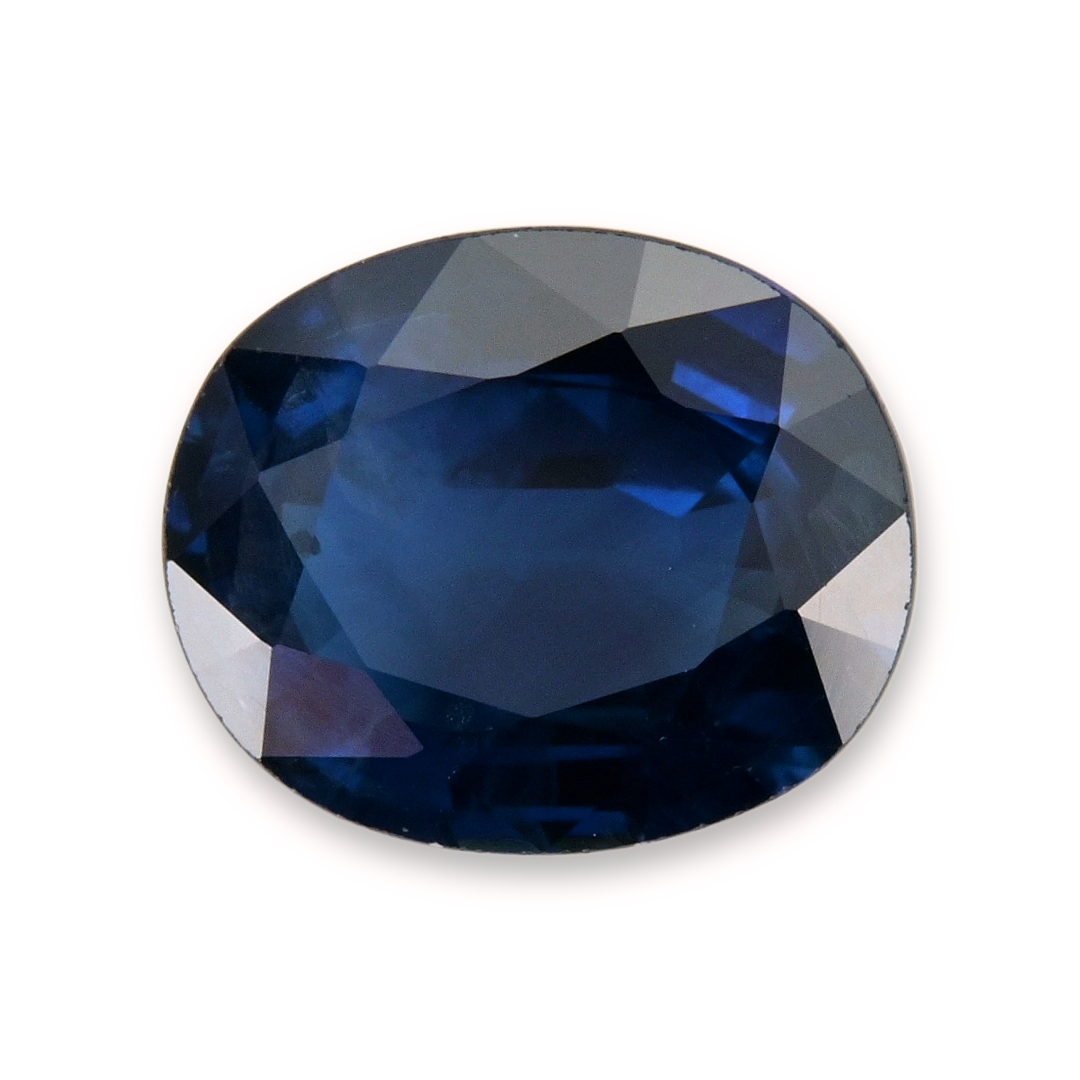 Sapphire Oval: 2.54ct