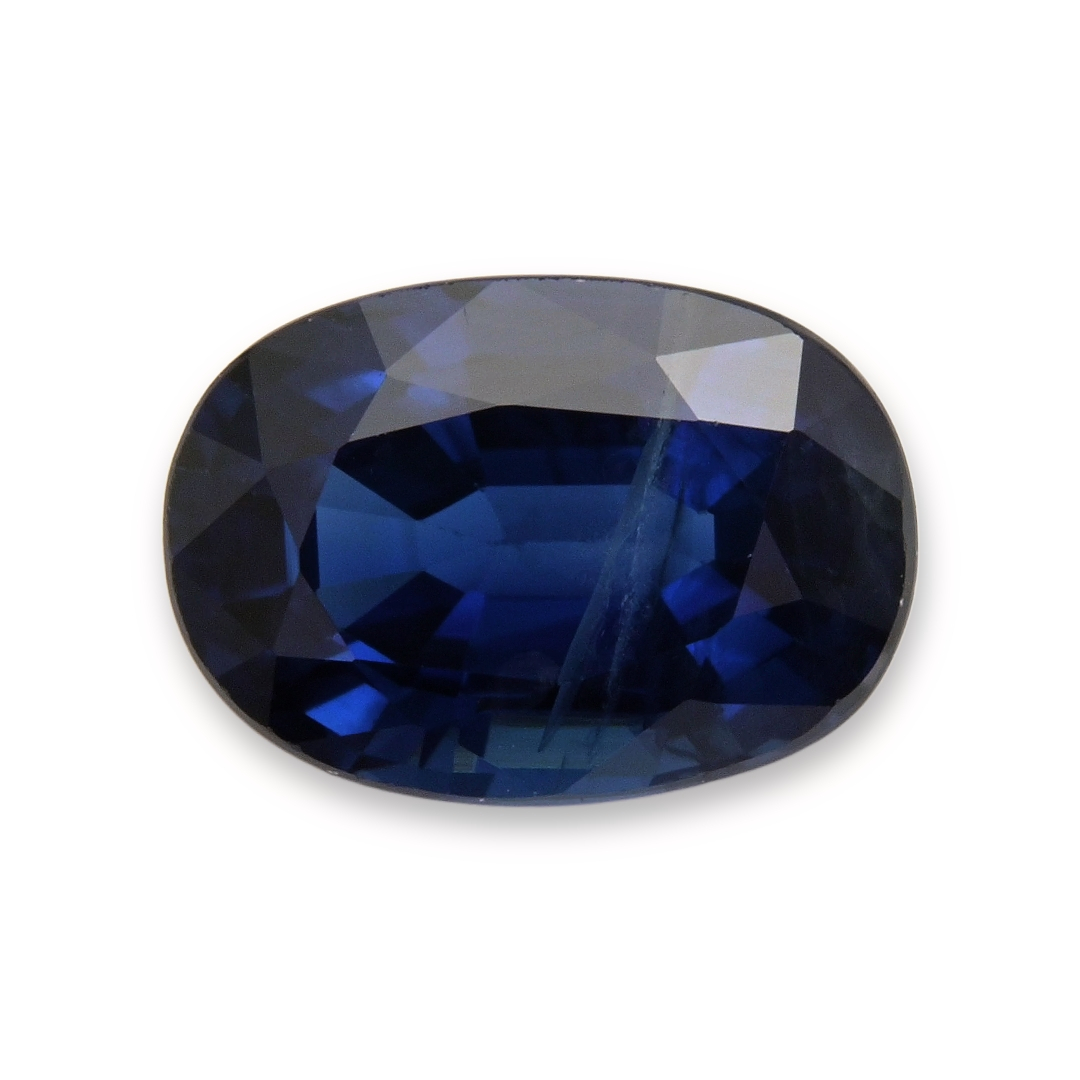 Sapphire Oval: 1.71ct