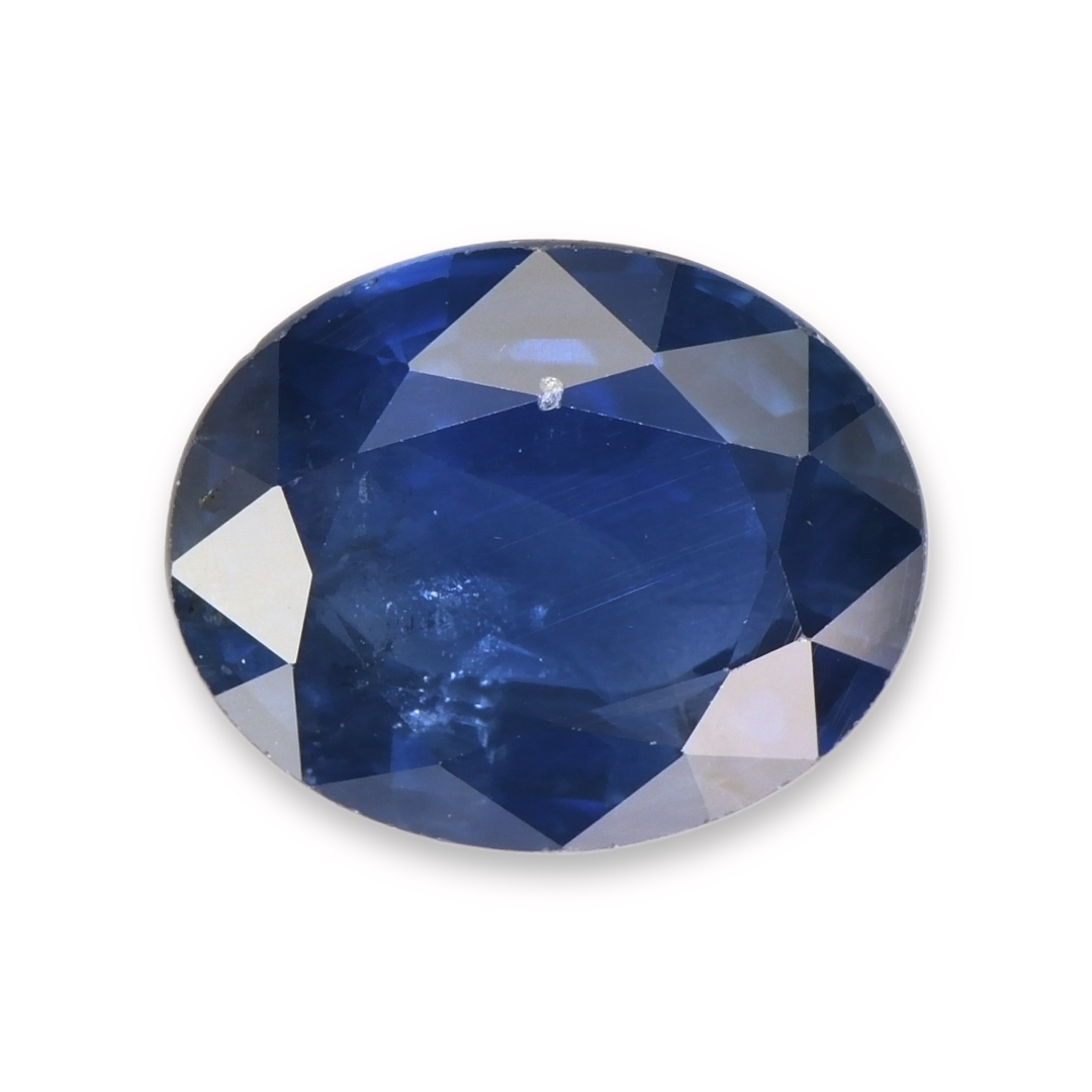 Sapphire Oval: 2.65ct