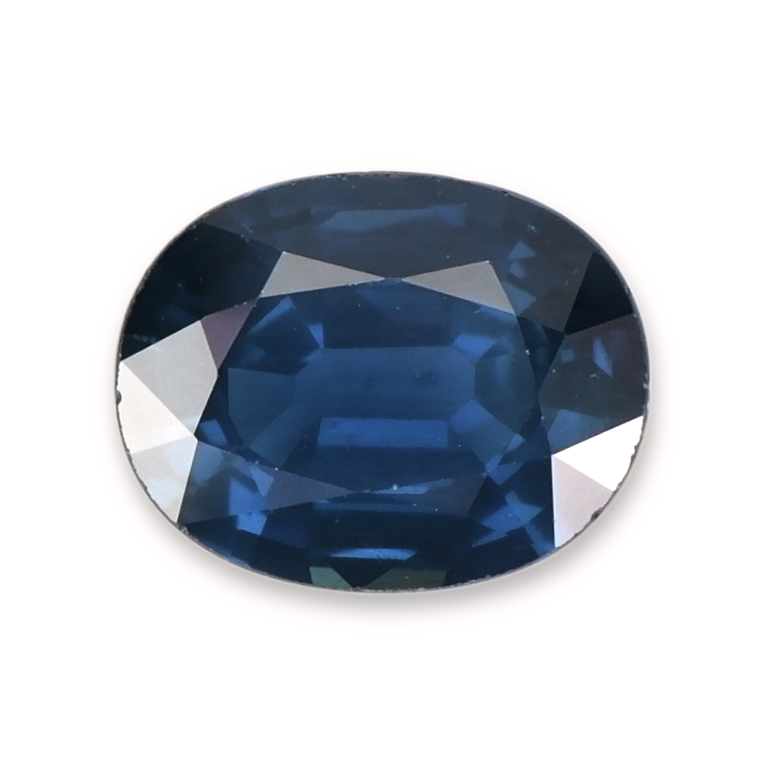 Sapphire Oval: 2.33ct