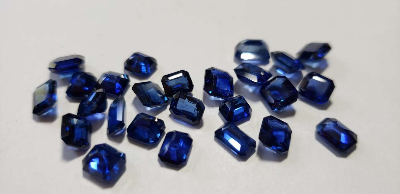 Blue Sapphire Octagon 1ct Mix