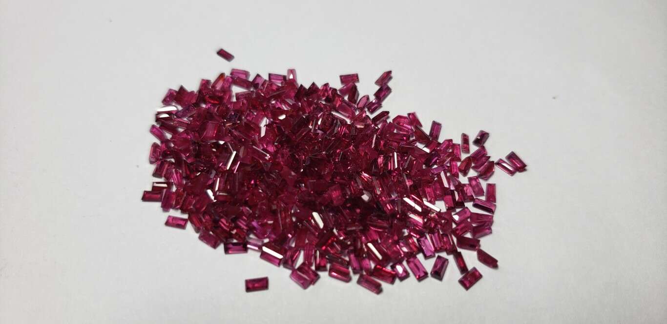 Ruby Baguette: 3mm x 1.5mm