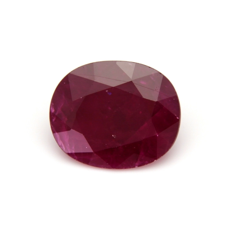 Ruby Oval: 5.61ct