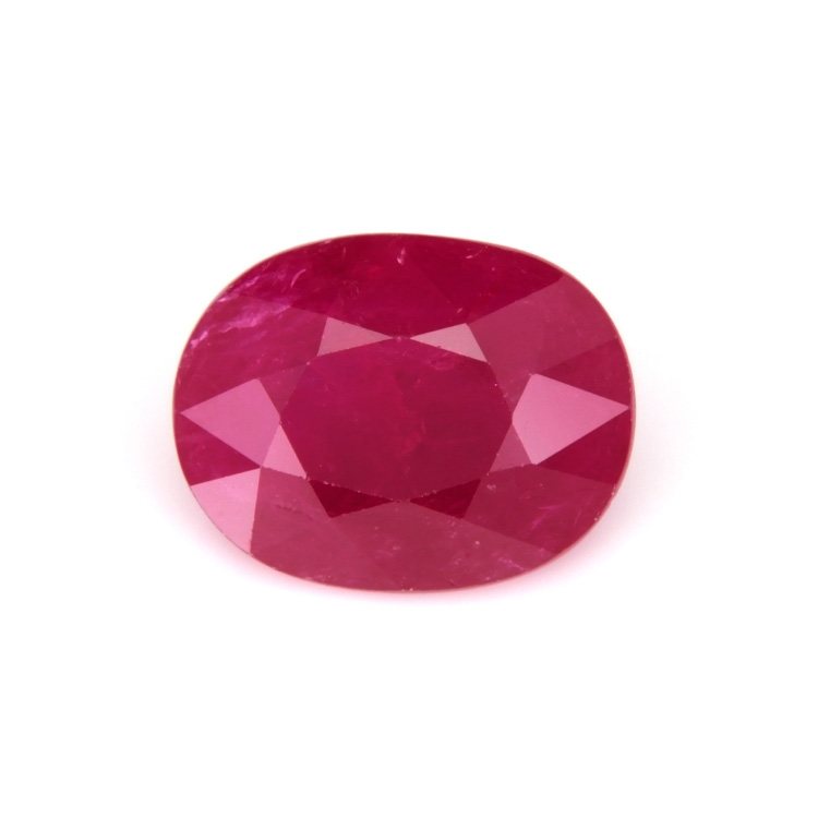 RUBY Oval: 5.57ct