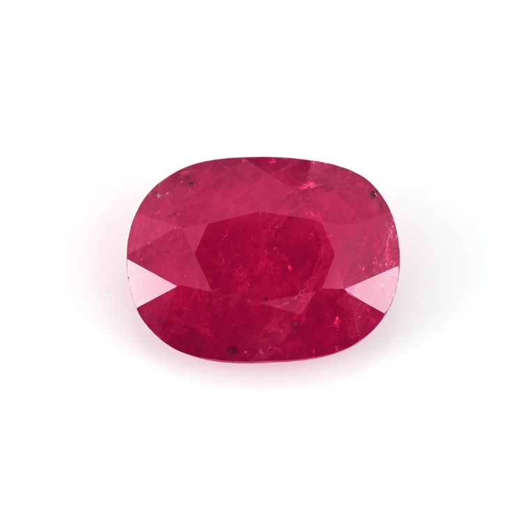 RUBY Oval: 3.52ct