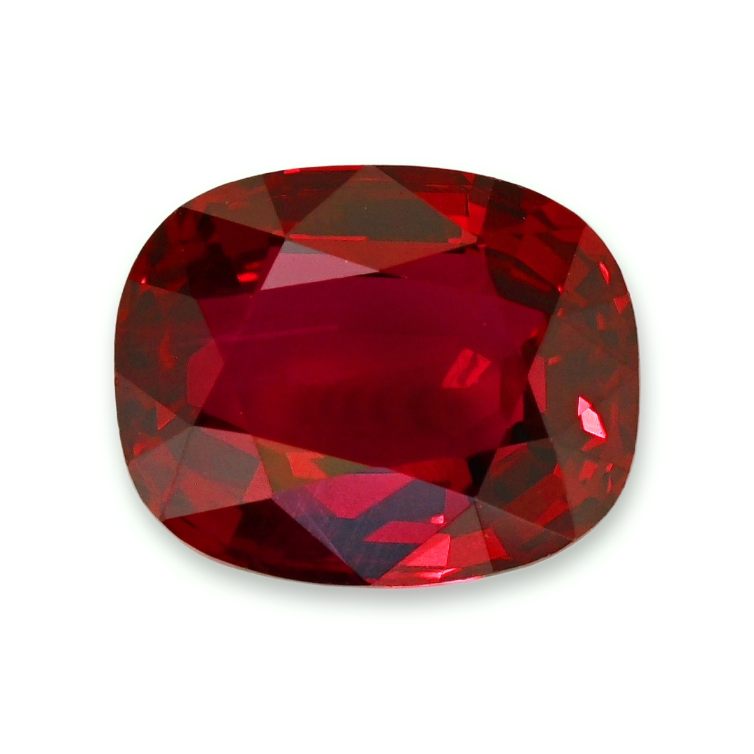 Ruby Cushion : 3.04ct