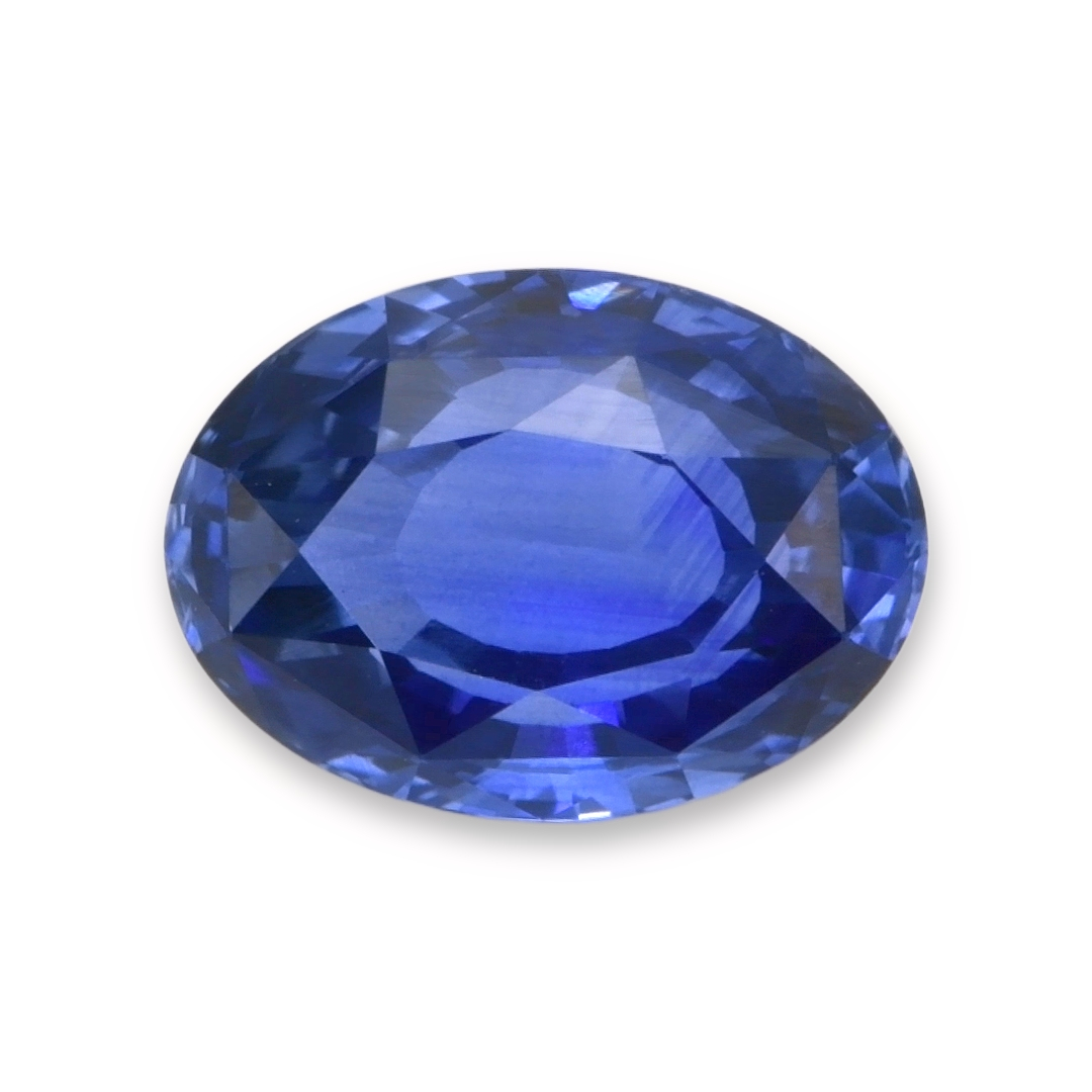 Sapphire Oval: 1.97ct