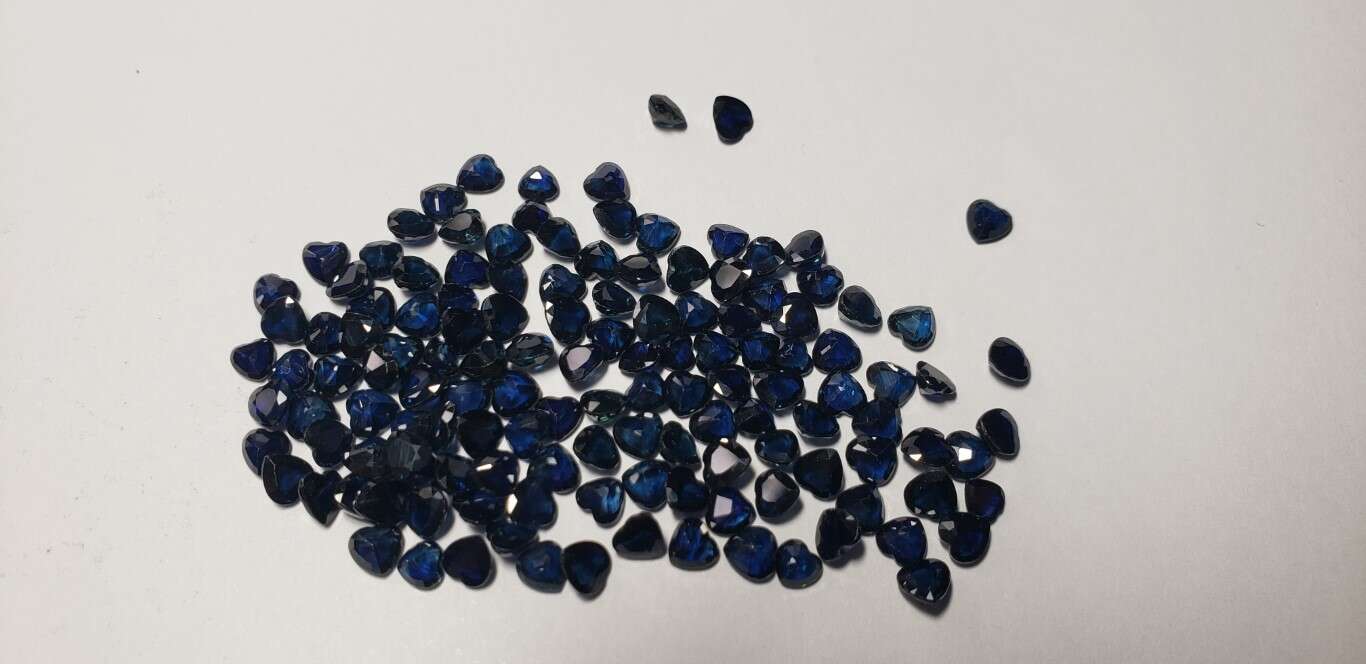 Blue Sapphire Heart: 3mm - 4mm