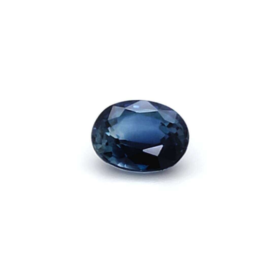 Blue Sapphire Oval: 1.52ct