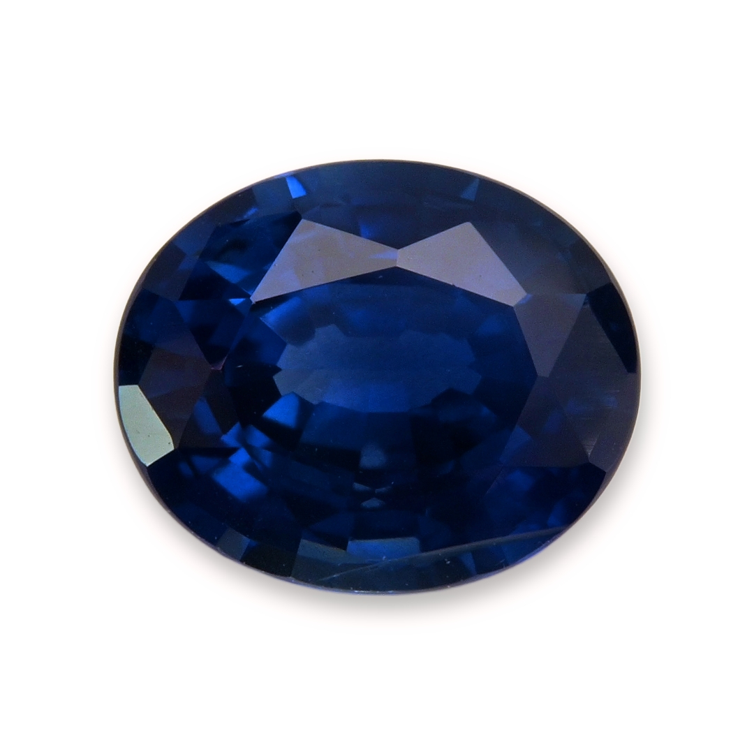 Sapphire Oval: 1.86ct