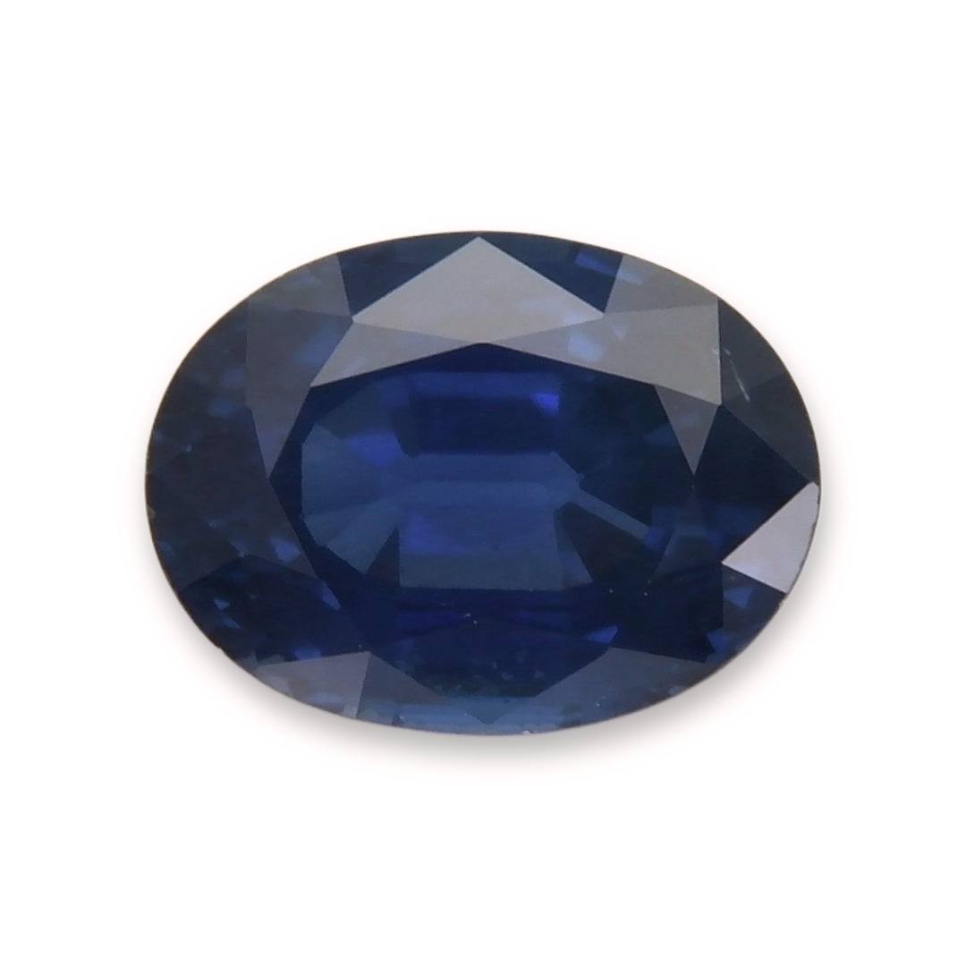 Sapphire Oval: 2.01ct