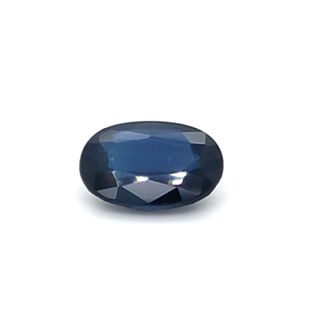 Blue Sapphire Oval: 1.86ct