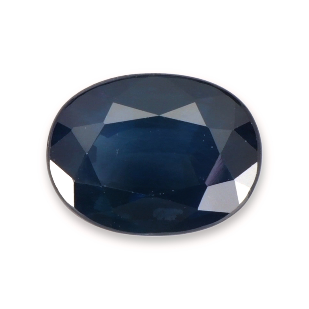 Sapphire Oval: 1.90ct
