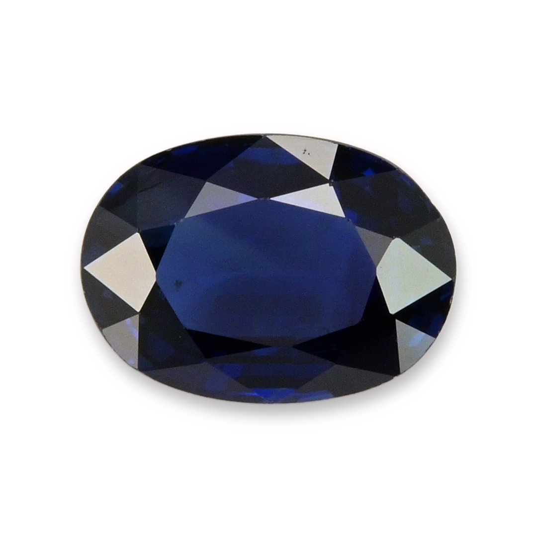 Sapphire Oval: 1.87ct