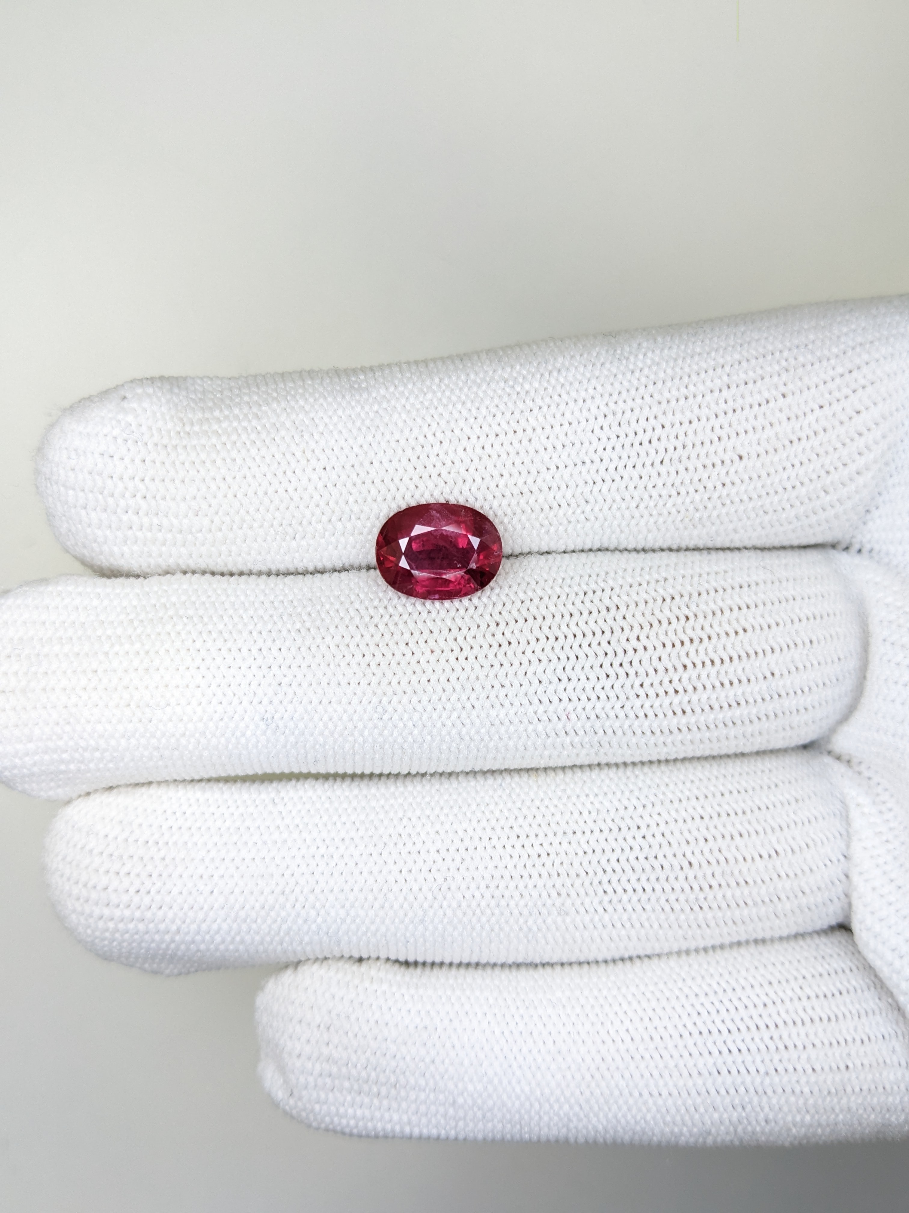 Ruby Oval: 3.00ct