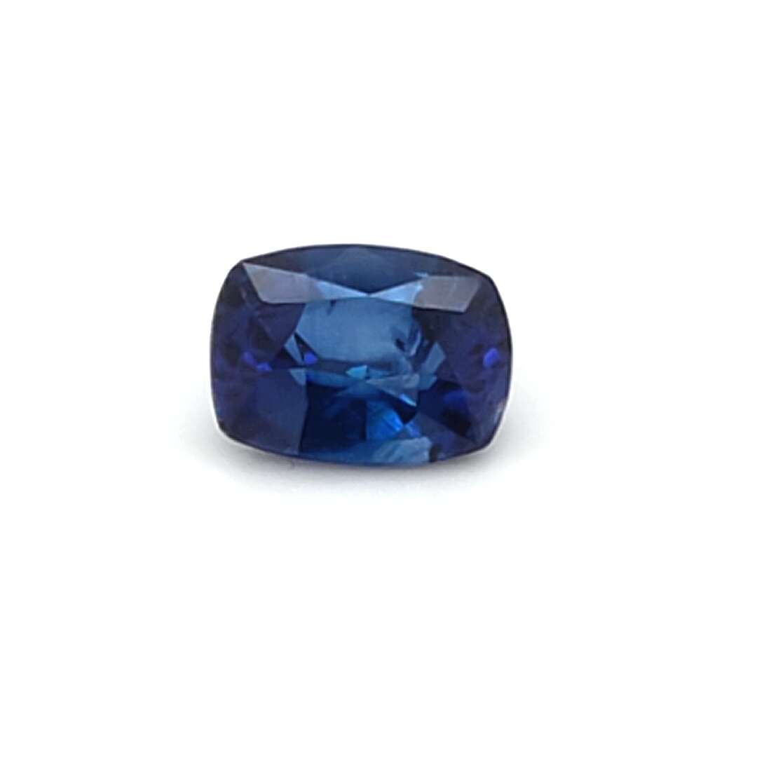 Blue Sapphire Cushion: 2.18ct