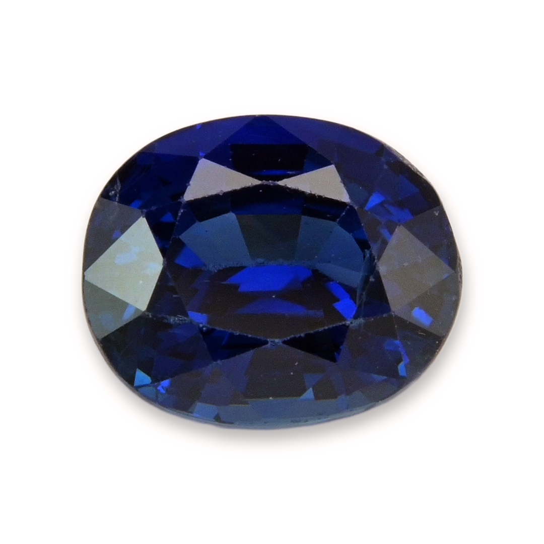 Sapphire Oval: 2.04ct