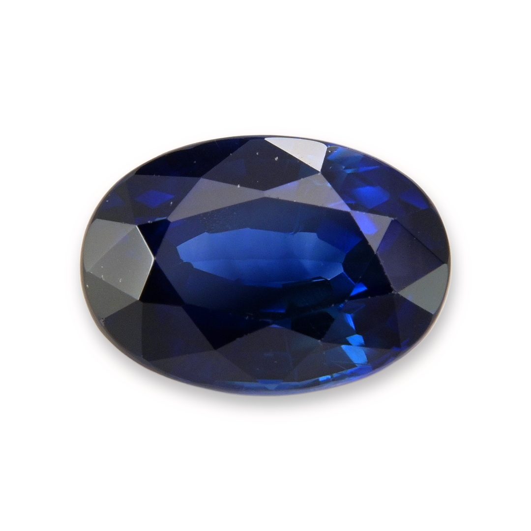 Sapphire Oval: 2.91ct
