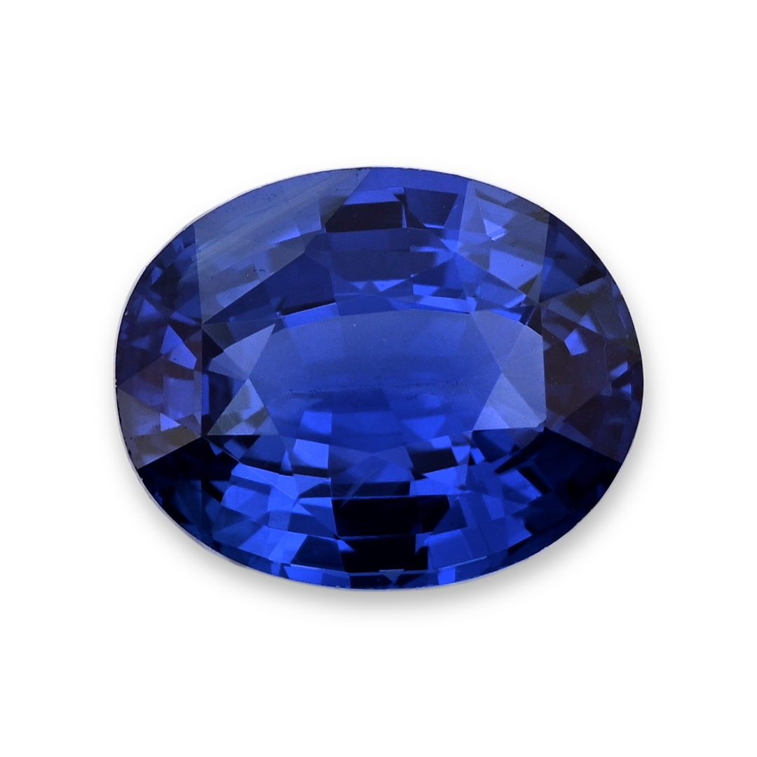 Sapphire Oval: 3.02ct