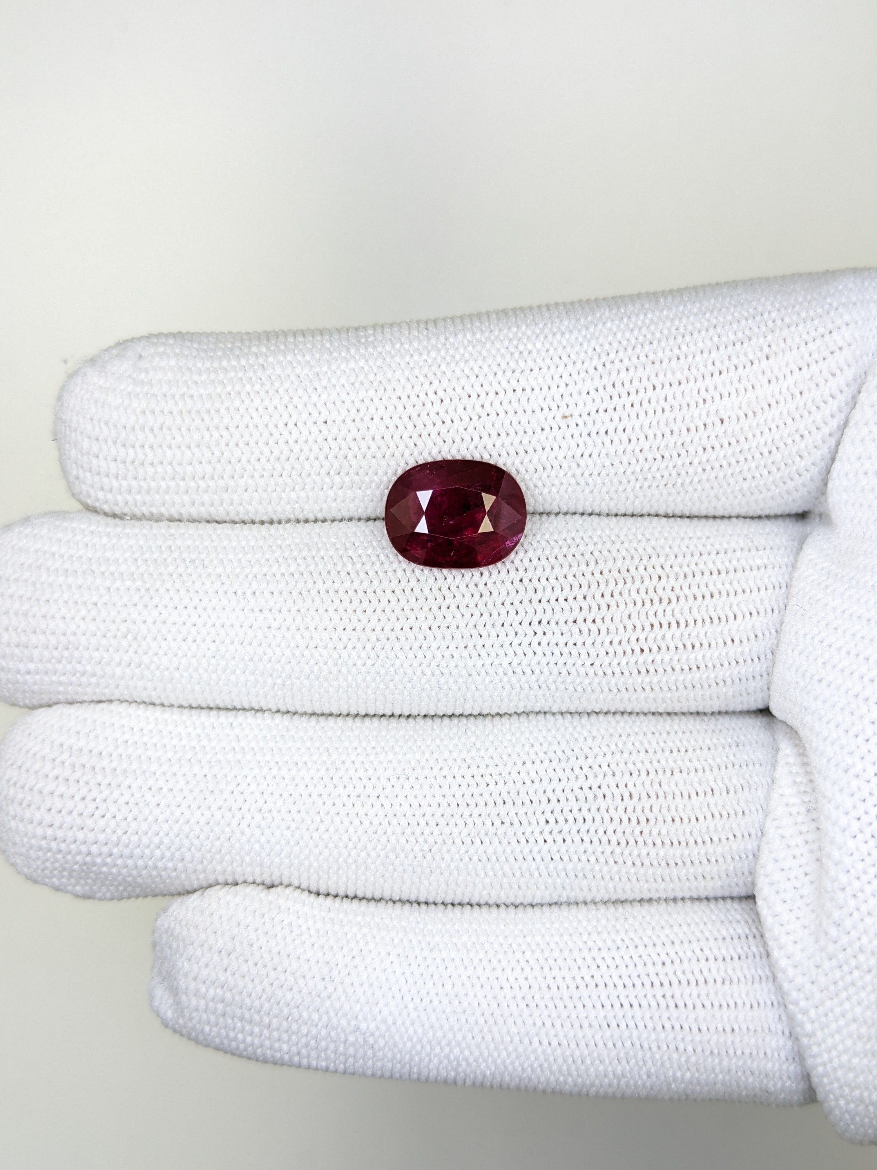 Ruby Cushion: 4.04ct