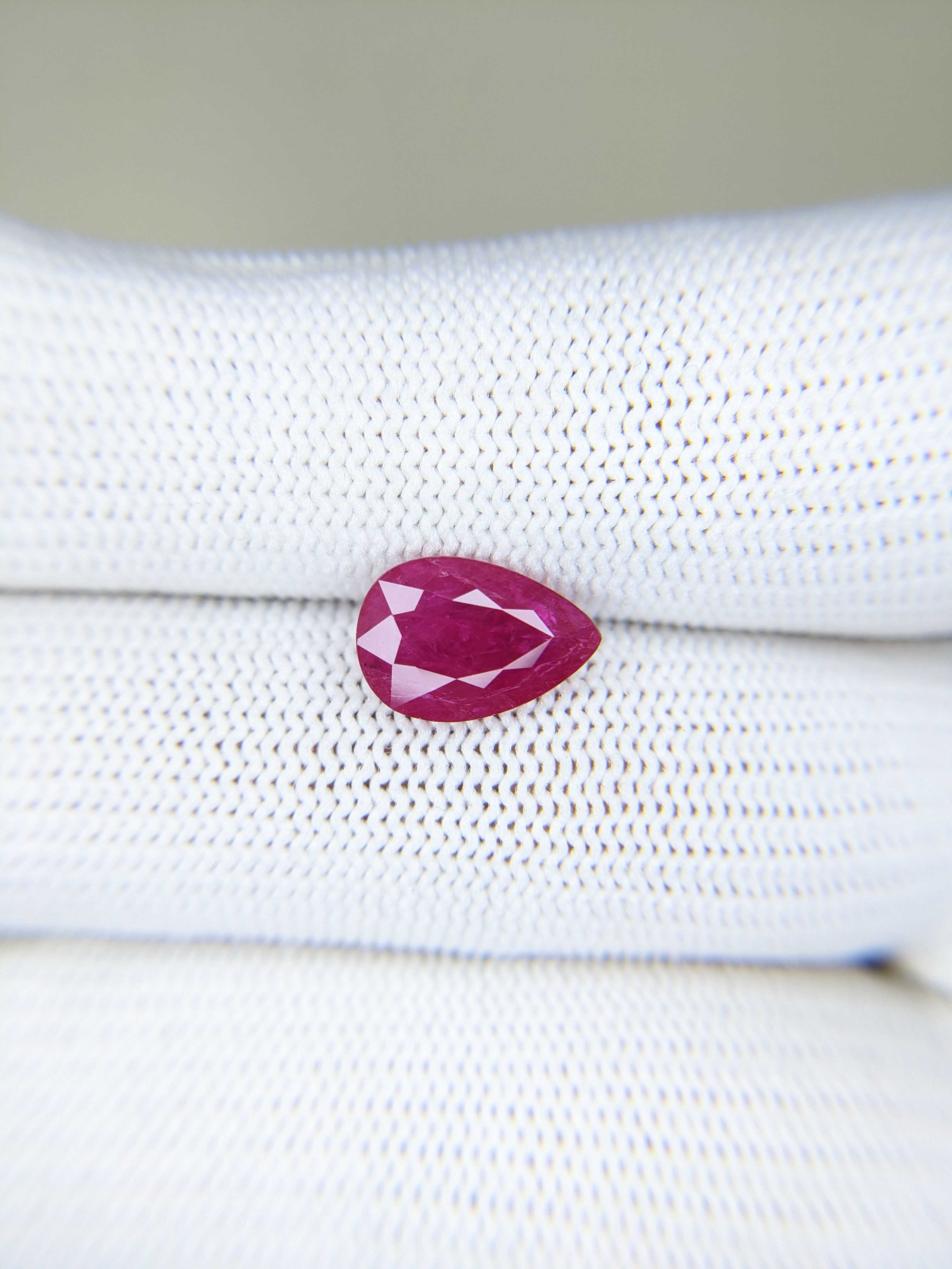 RUBY Pear: 2.97ct