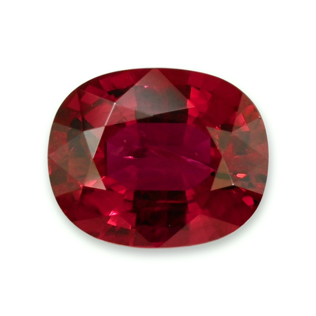 Ruby Oval: 3.31ct