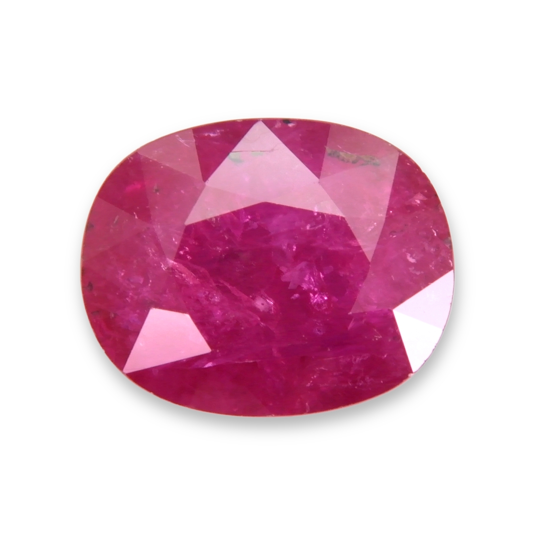 RUBY Oval: 3.71ct