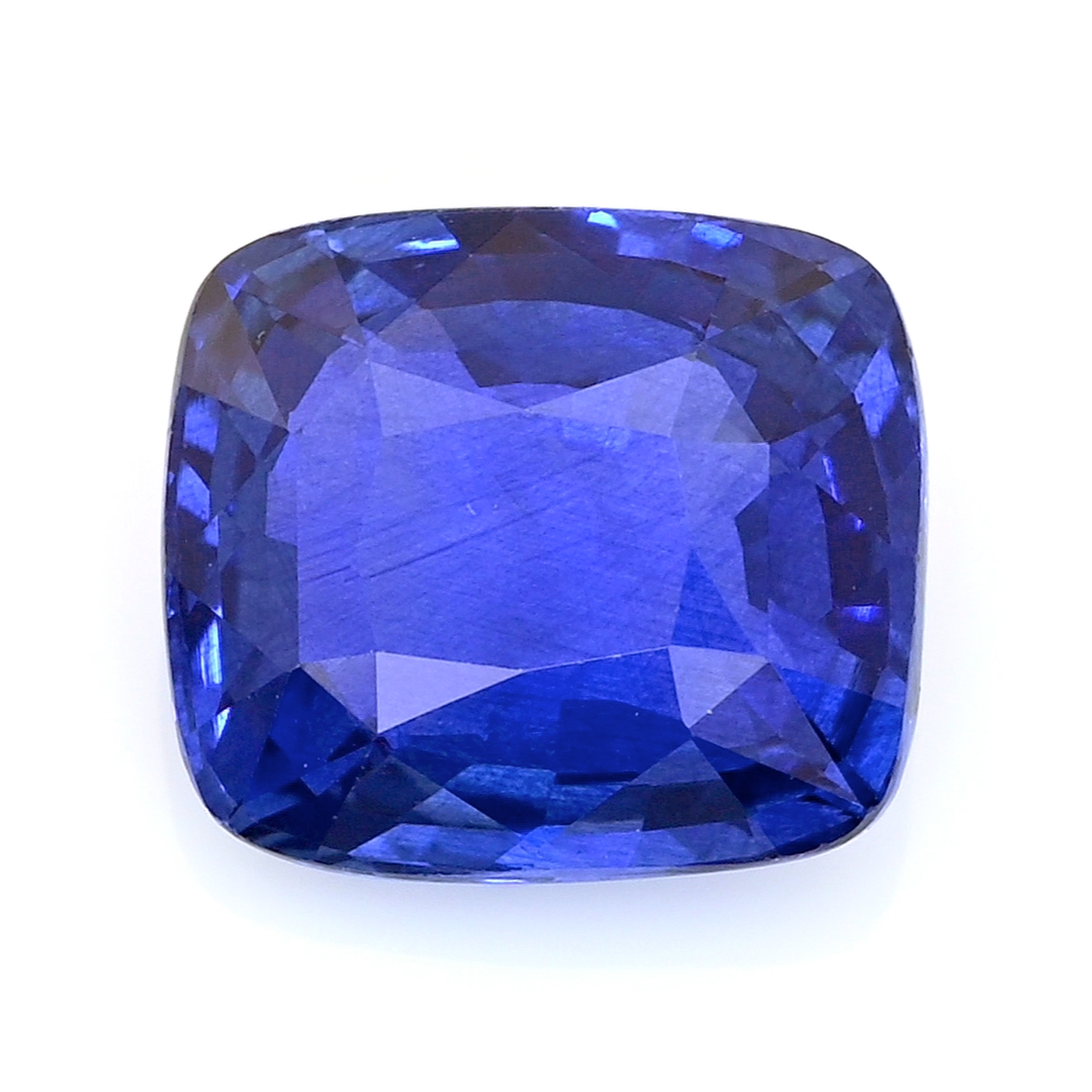 Blue Sapphire Cushion: 3.04ct