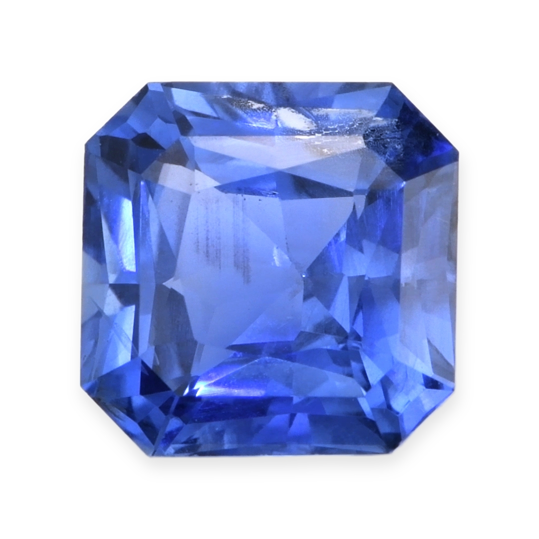 Sapphire Cushion: 2.98ct