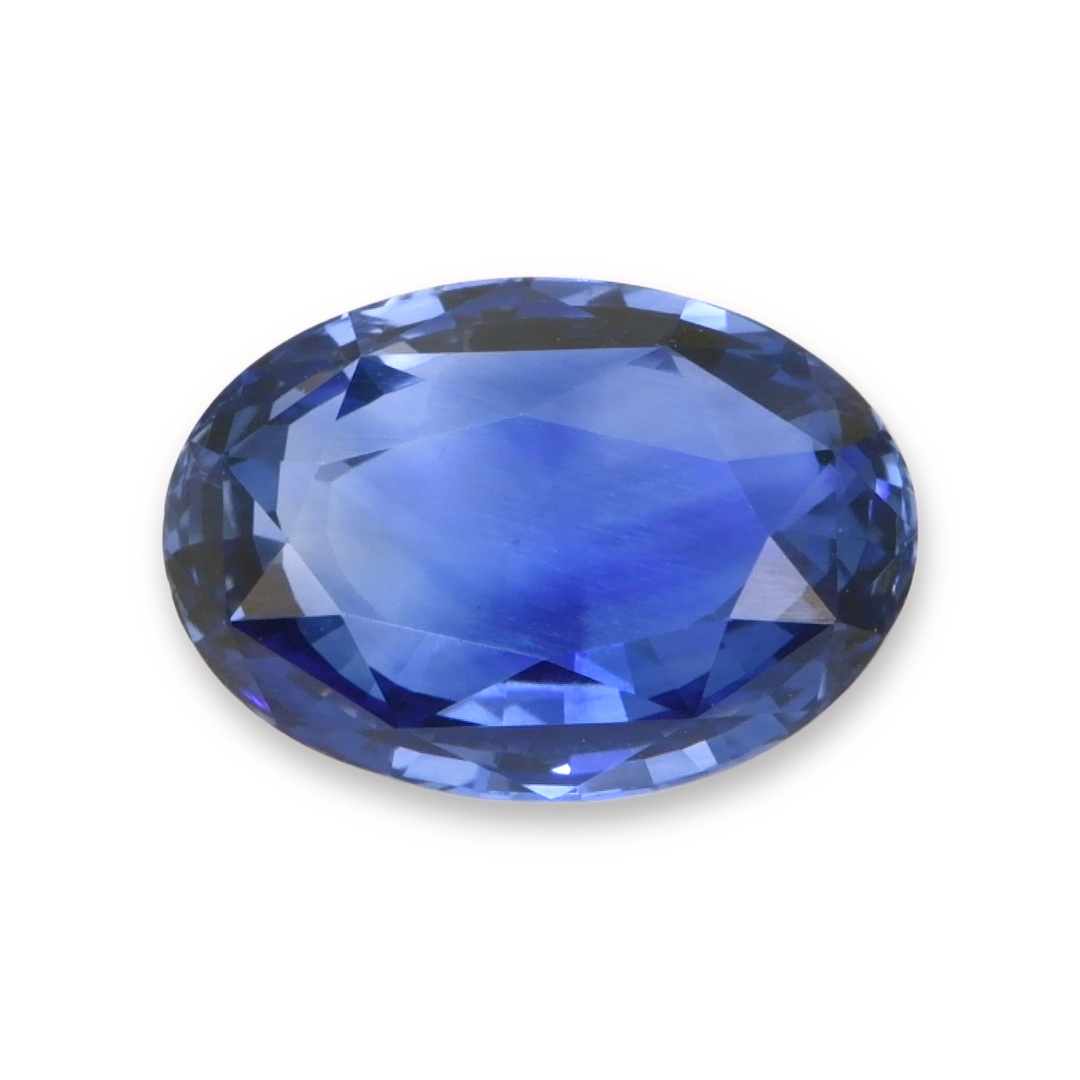 Sapphire Oval: 2.17ct