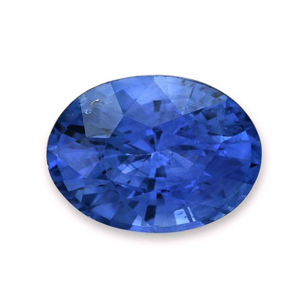 Sapphire Oval: 2.37ct