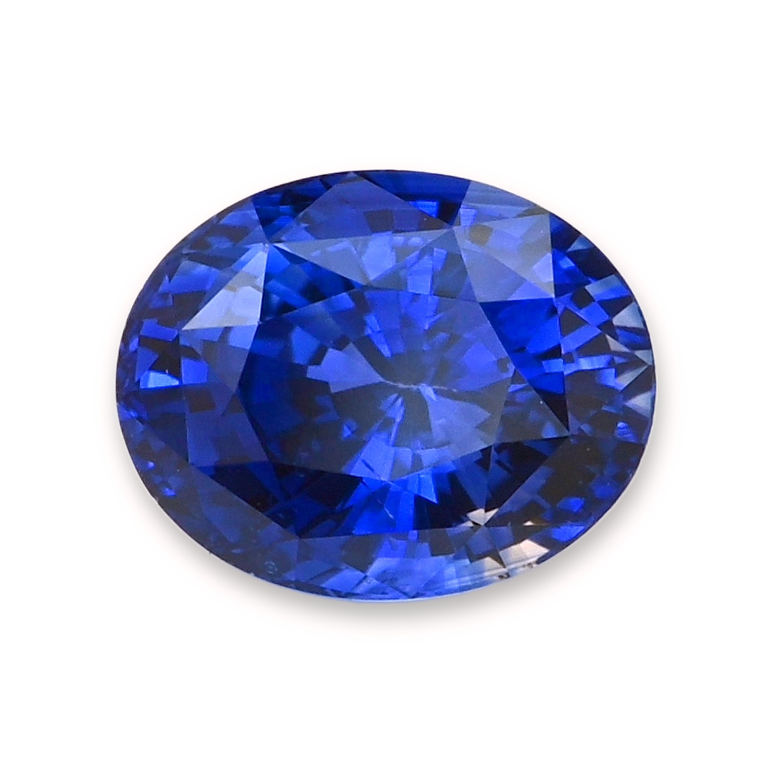 Sapphire Oval: 4.19ct