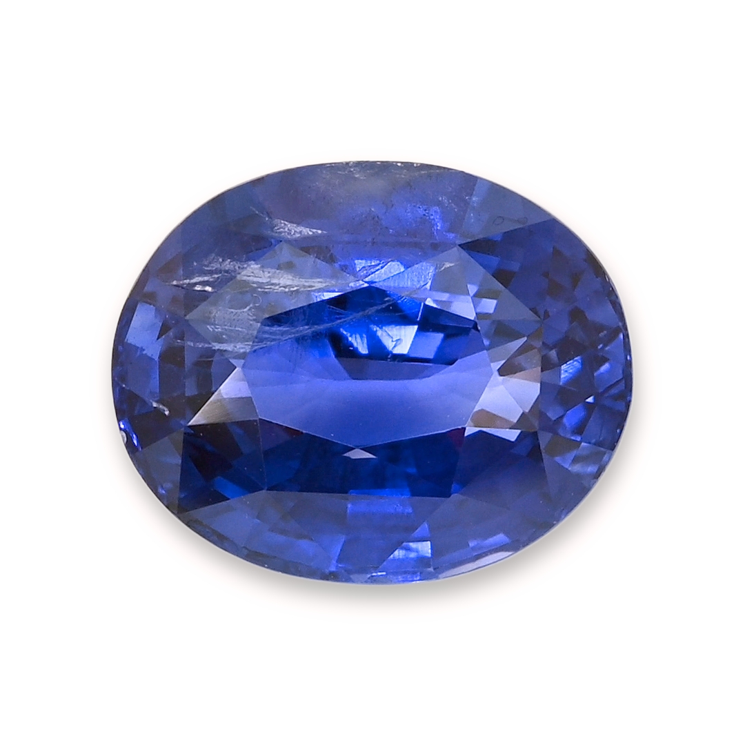 Sapphire Oval: 6.03ct